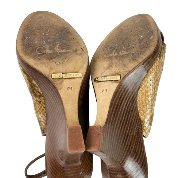 COLE HAAN Genuine Leather Reptile Snakeskin Wedge Slingback Peep Toe Shoes sz 9 - Picture 2 of 16